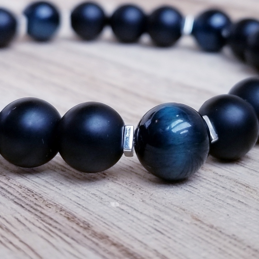 Black Onyx & Tiger Eye Gemstone Bracelet - Picture 5 of 7